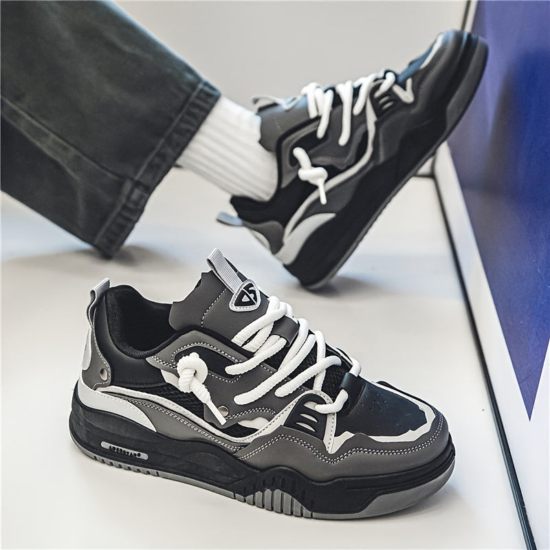 Geometric sporty sneakers - casual and trendy