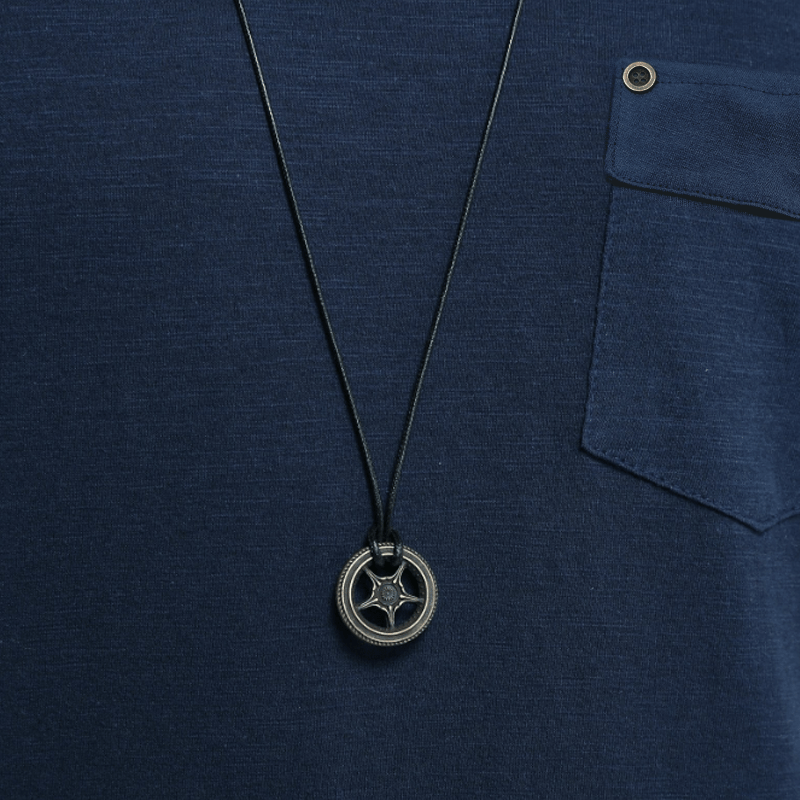 Men's - Cargo T-Shirt - Comfortable Cotton - Casual Style for Everyday Wear - Essential Wardrobe Staple
