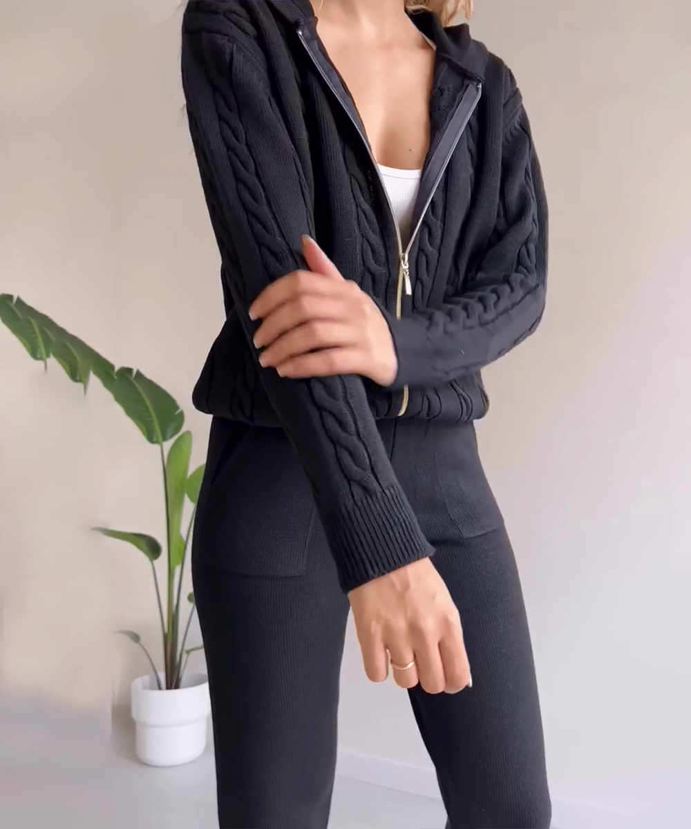 Casual two-piece jacquard sweater and cardigan