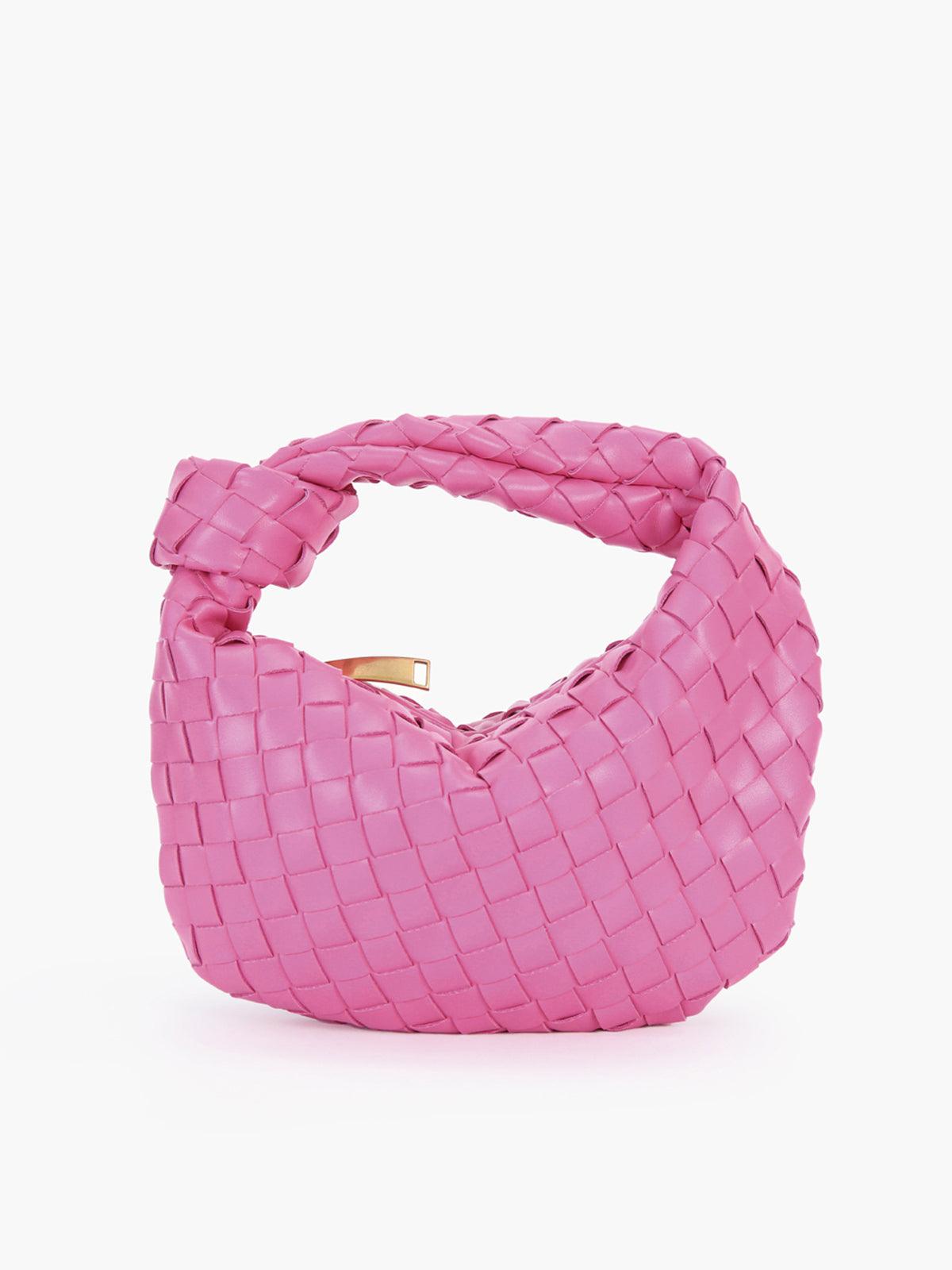 Casual Relaxed Style - Comfortable Everyday Wear - Perfect for Leisure and Relaxation