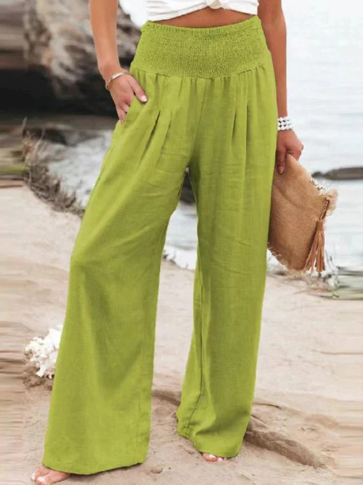 Léa Blanchet | Stylish Trousers