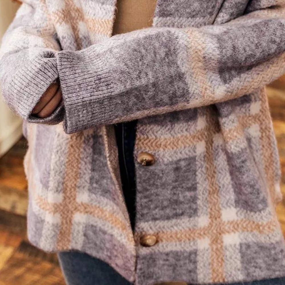 Vesperina - Stylish plaid cardigan for women