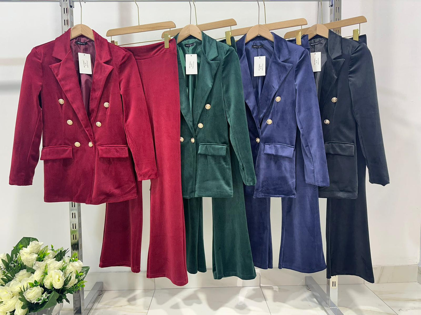 Velora™ - Luxe Velvet Blazer