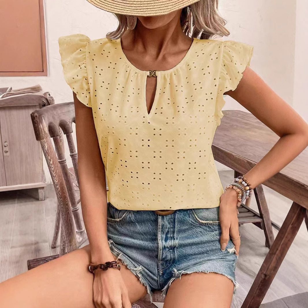 Women's - Jacquard V-neck Puff Sleeve Tee Top - Stylish & Comfortable - Perfect for Casual Outings