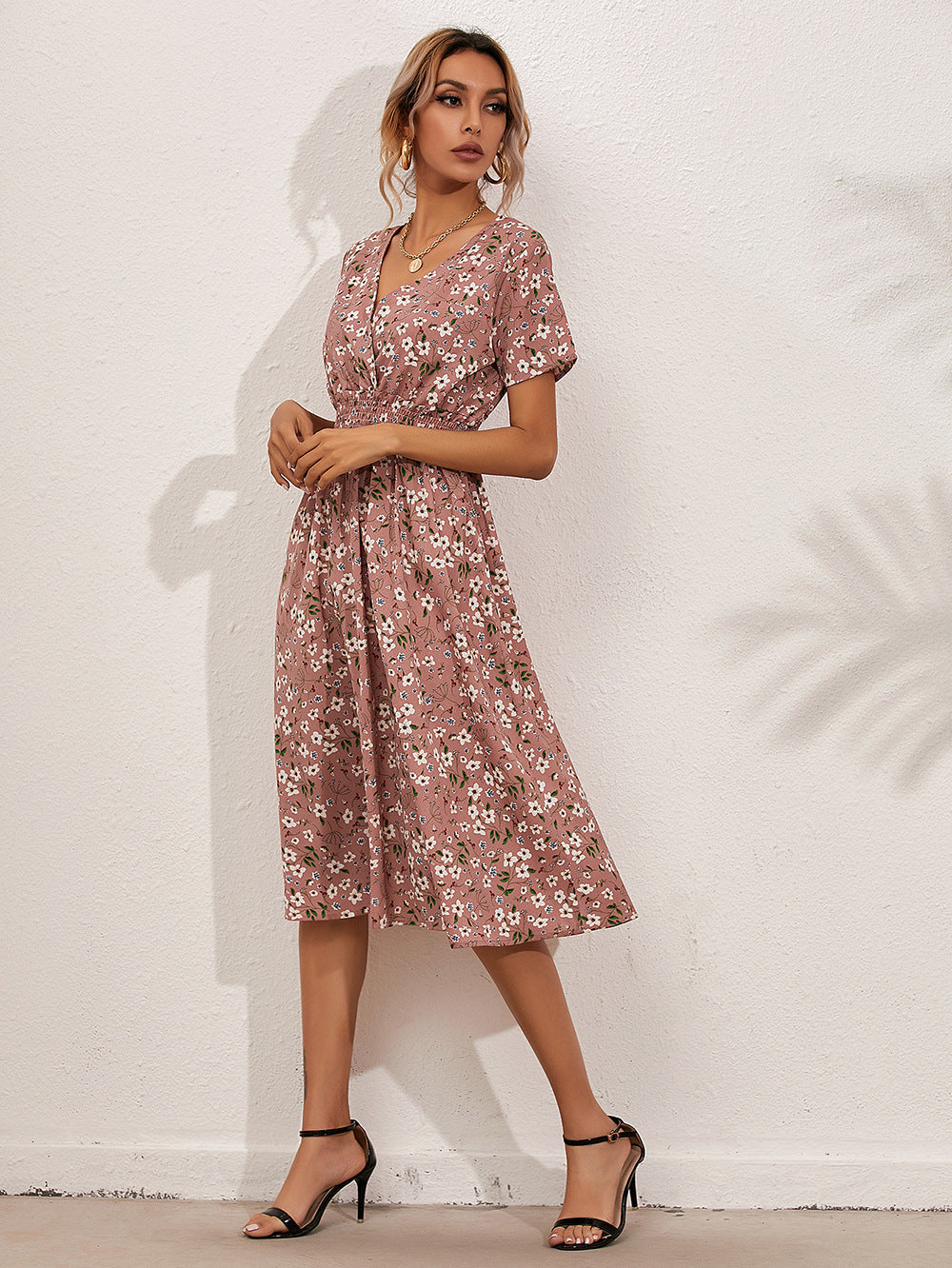Women's Midi Dress - V-Neck - Short Sleeve - Elastic Waist - Floral Print - Flowy Fit