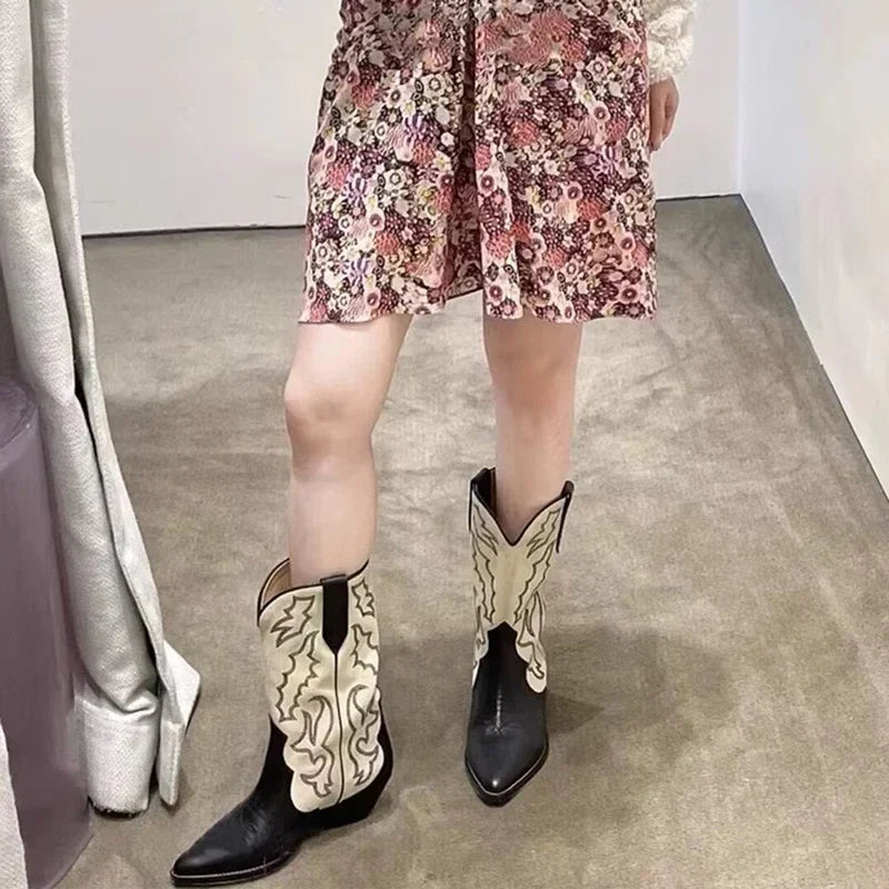Women's Vintage Western-Style Embroidered Slip-On Cowboy Boots