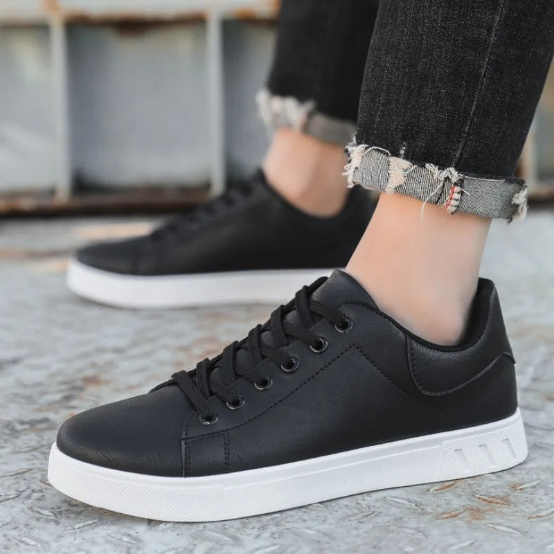 High-quality leather men's shoes in a classic design