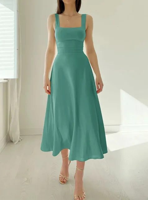 A-line dress - elegant neckline & fitted