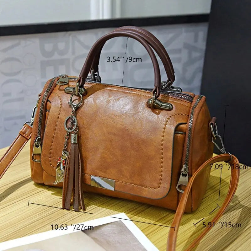 Stylish Leather Handbag with Shoulder Strap - Chic Design - Perfect for Everyday Use