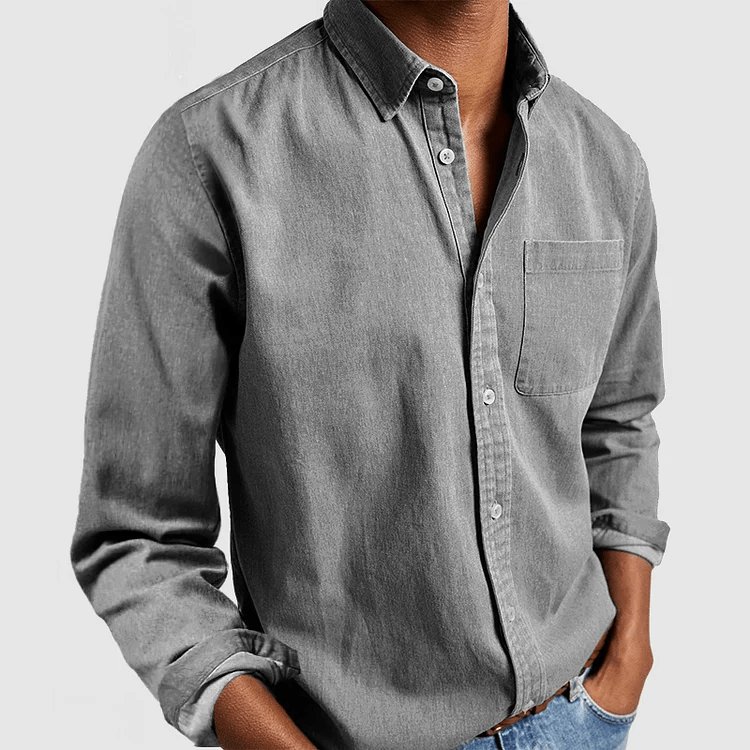 Classic, casual button-down shirt for men | Perfect for all seasons