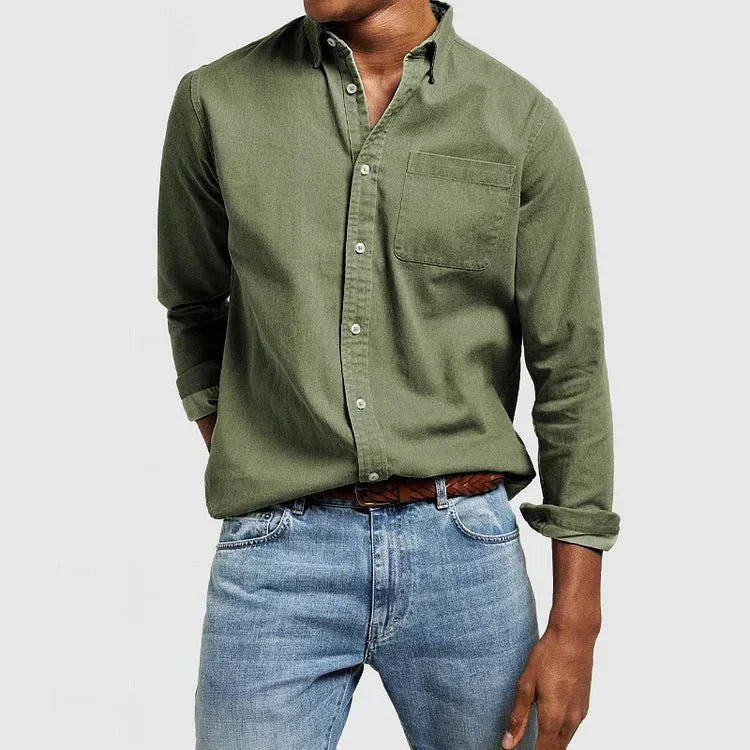 Classic, casual button-down shirt for men | Perfect for all seasons