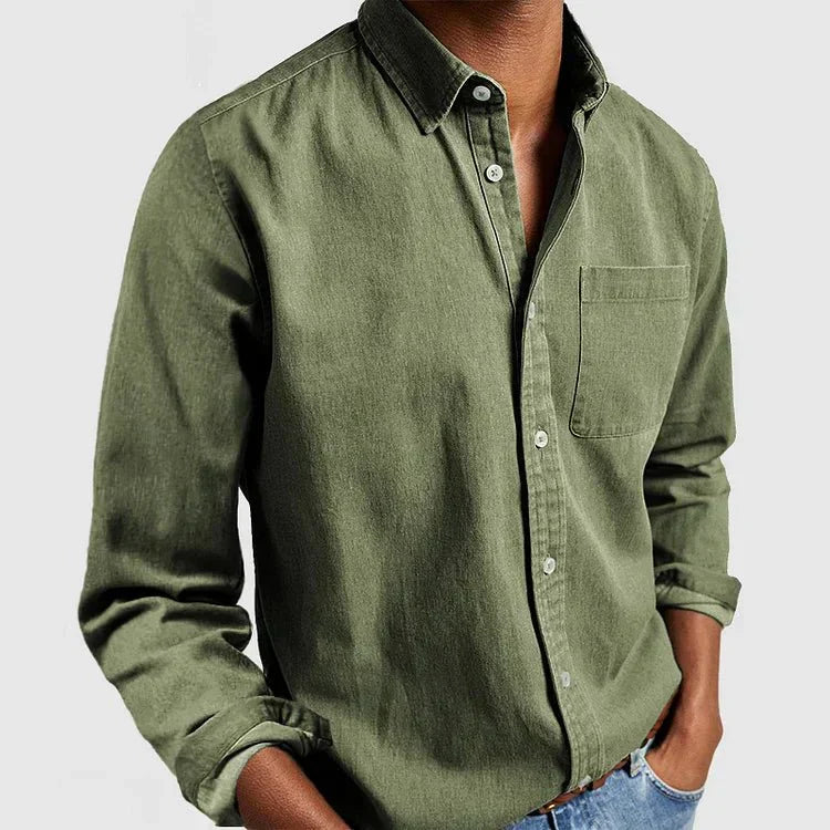 Classic, casual button-down shirt for men | Perfect for all seasons