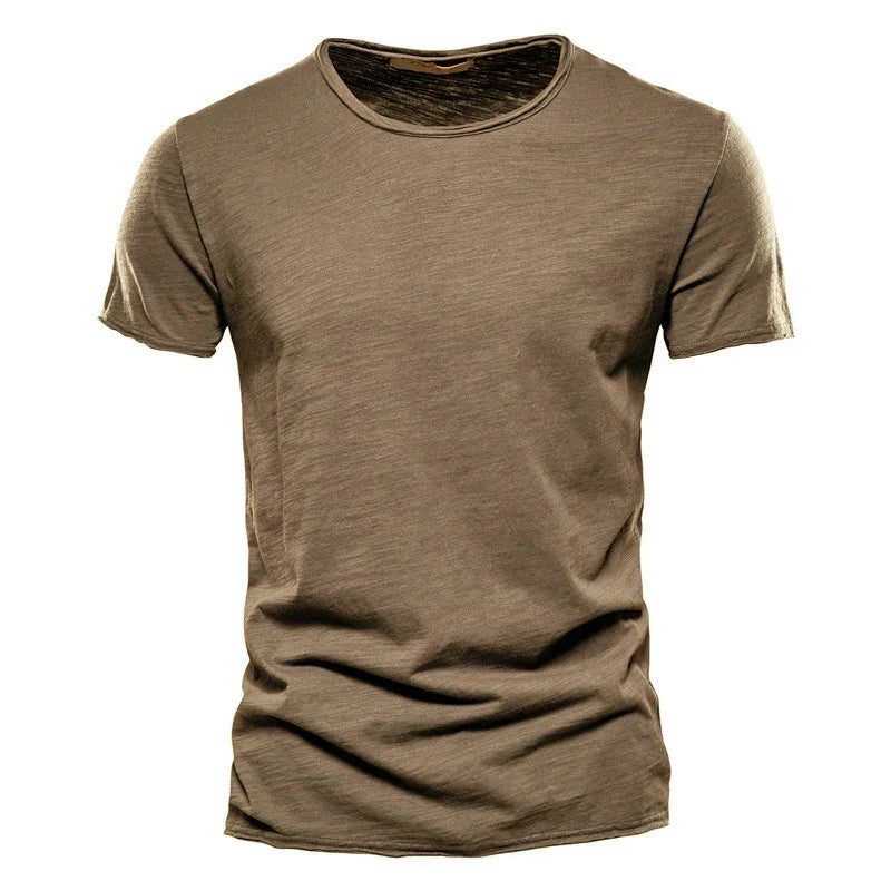 Basic T-shirt for the summer - Henrick