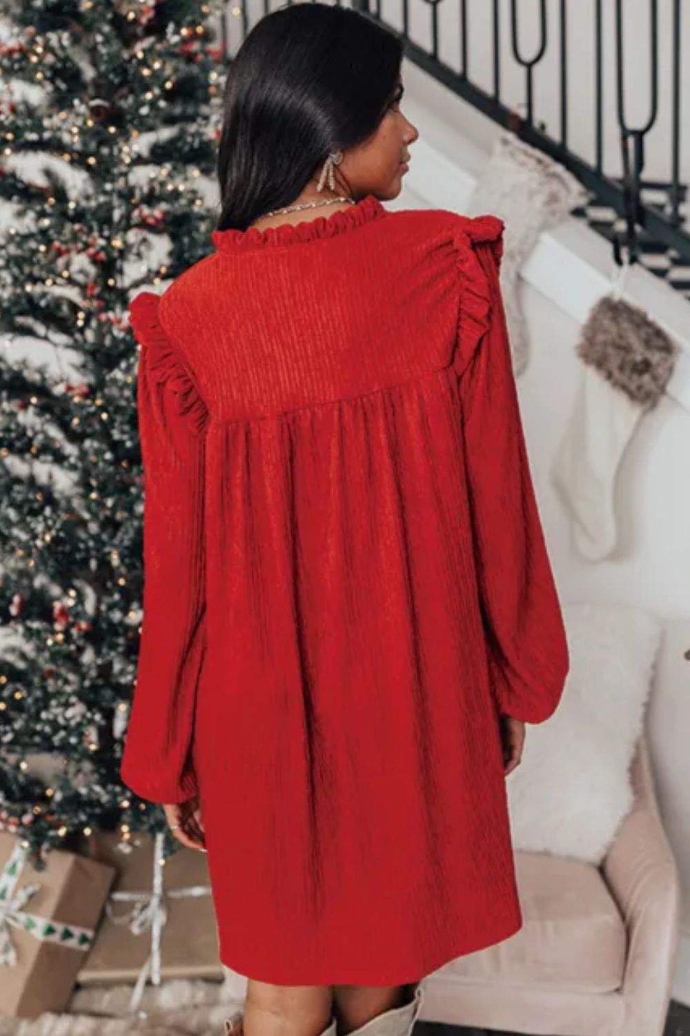Danissa - Long sleeve dress with ruffles and notches