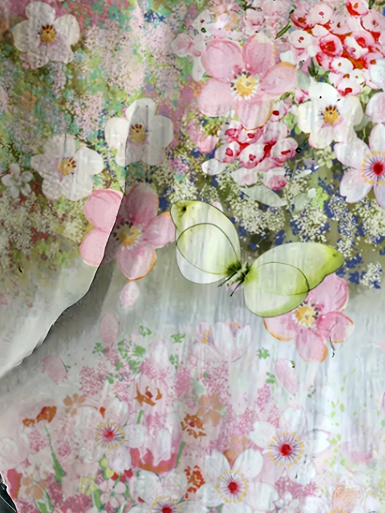 Women's - Linen Shirt - Floral Pattern, Long Sleeves & Upturned Collar - Romantic Style for Effortless Elegance