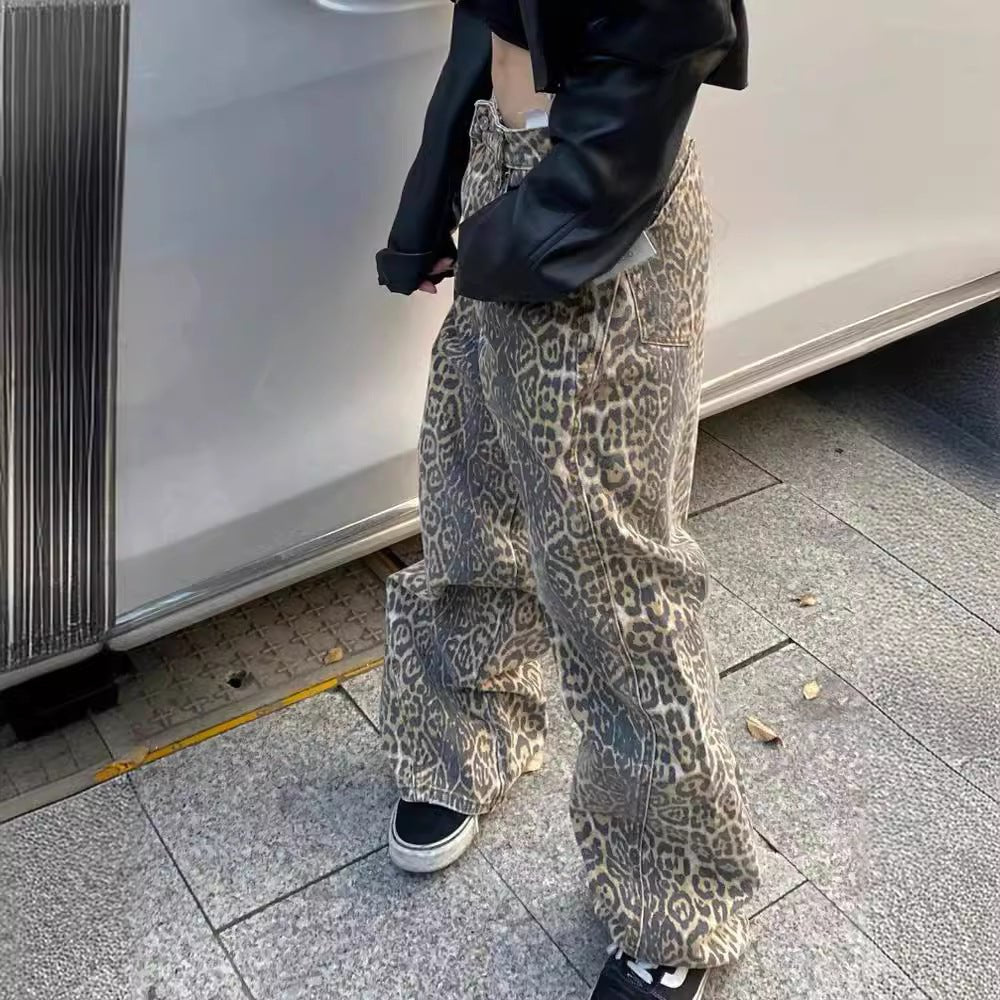 Karina - Leopard print jeans