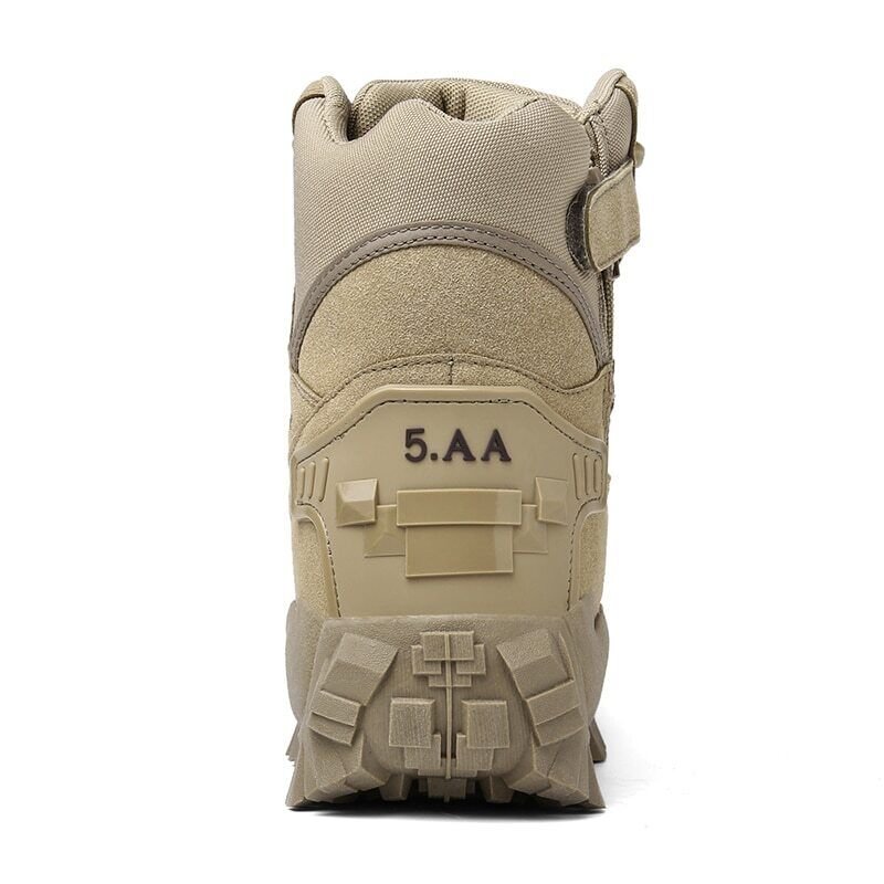 Waterproof, puncture-resistant military boots for outdoor use