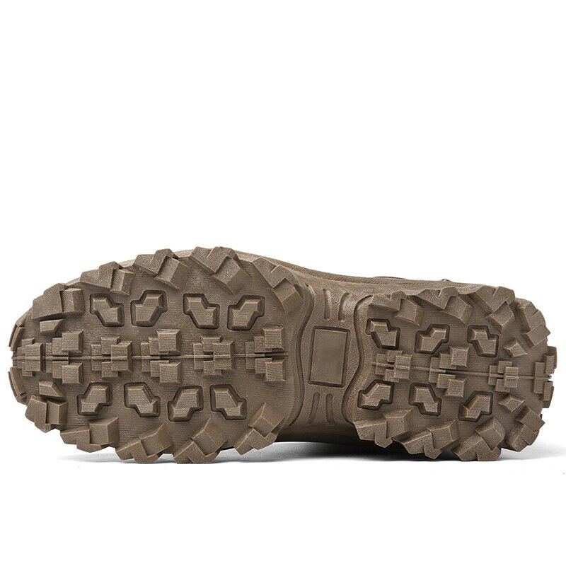 Waterproof, puncture-resistant military boots for outdoor use