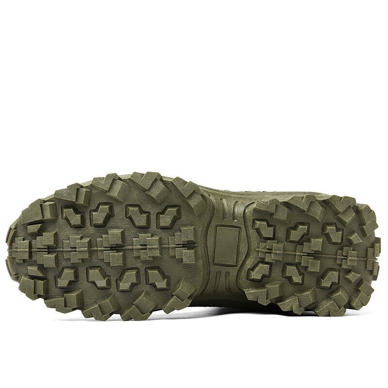 Waterproof, puncture-resistant military boots for outdoor use