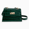 Classic Elegant Handbag - Stylish Design - High-Quality Material - Timeless Fashion Accessory