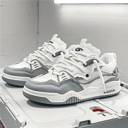 Geometric sporty sneakers - casual and trendy