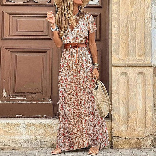 Élodie Lavin | Fashionable Summer Dress