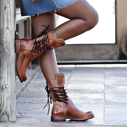 Comfortable lace-up boots in vegan leather