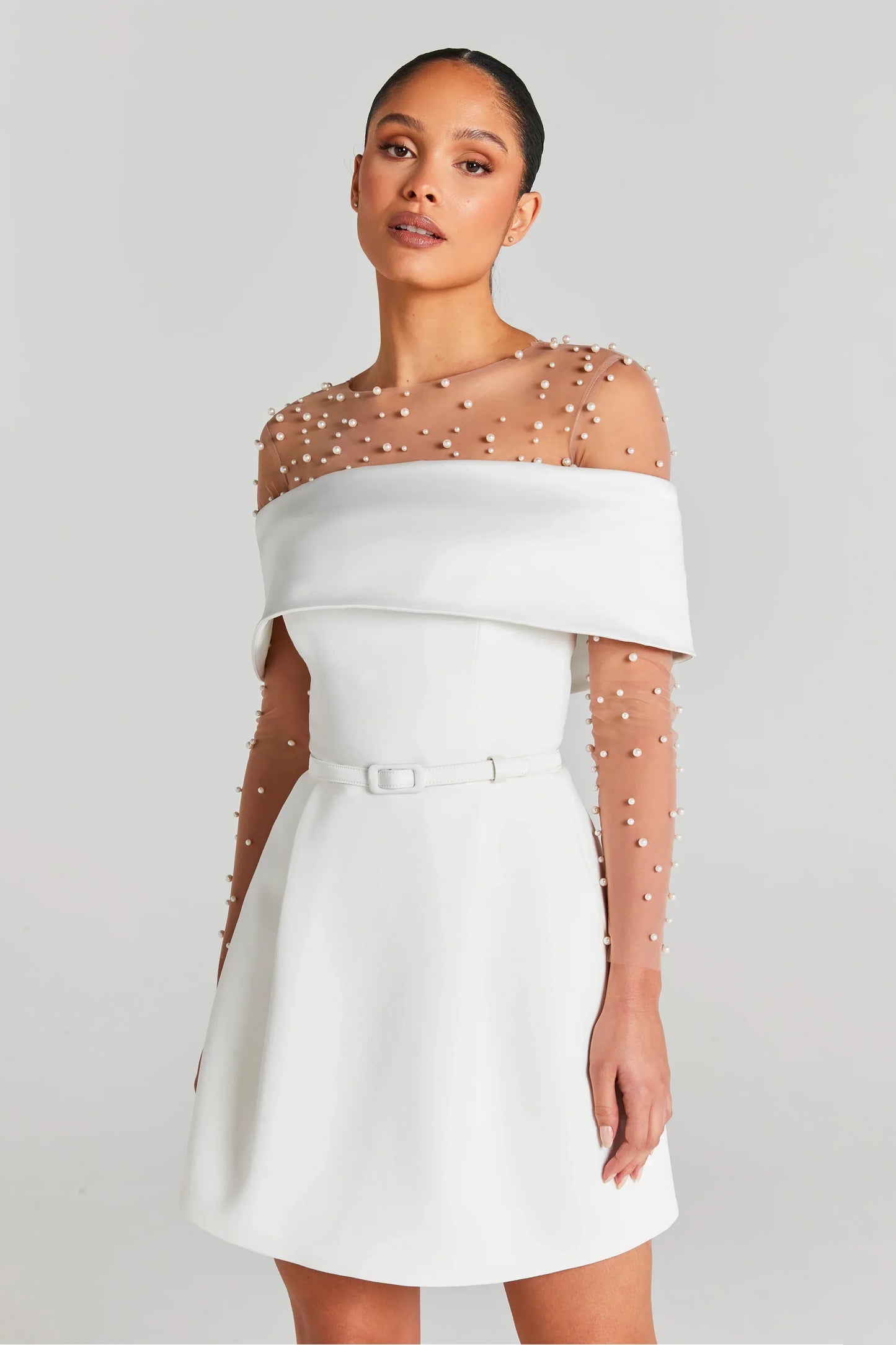 Adeline - Elegant Off-Shoulder Mini Dress