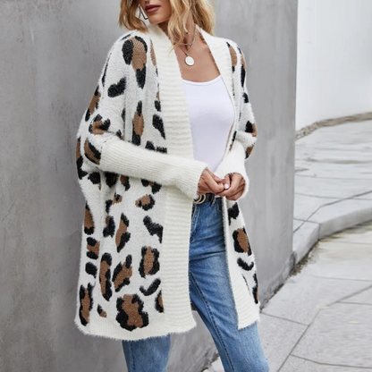 Orinthia - Fashionable women's cardigan with leopard print