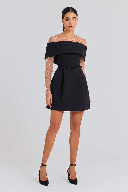 Adeline - Elegant Off-Shoulder Mini Dress