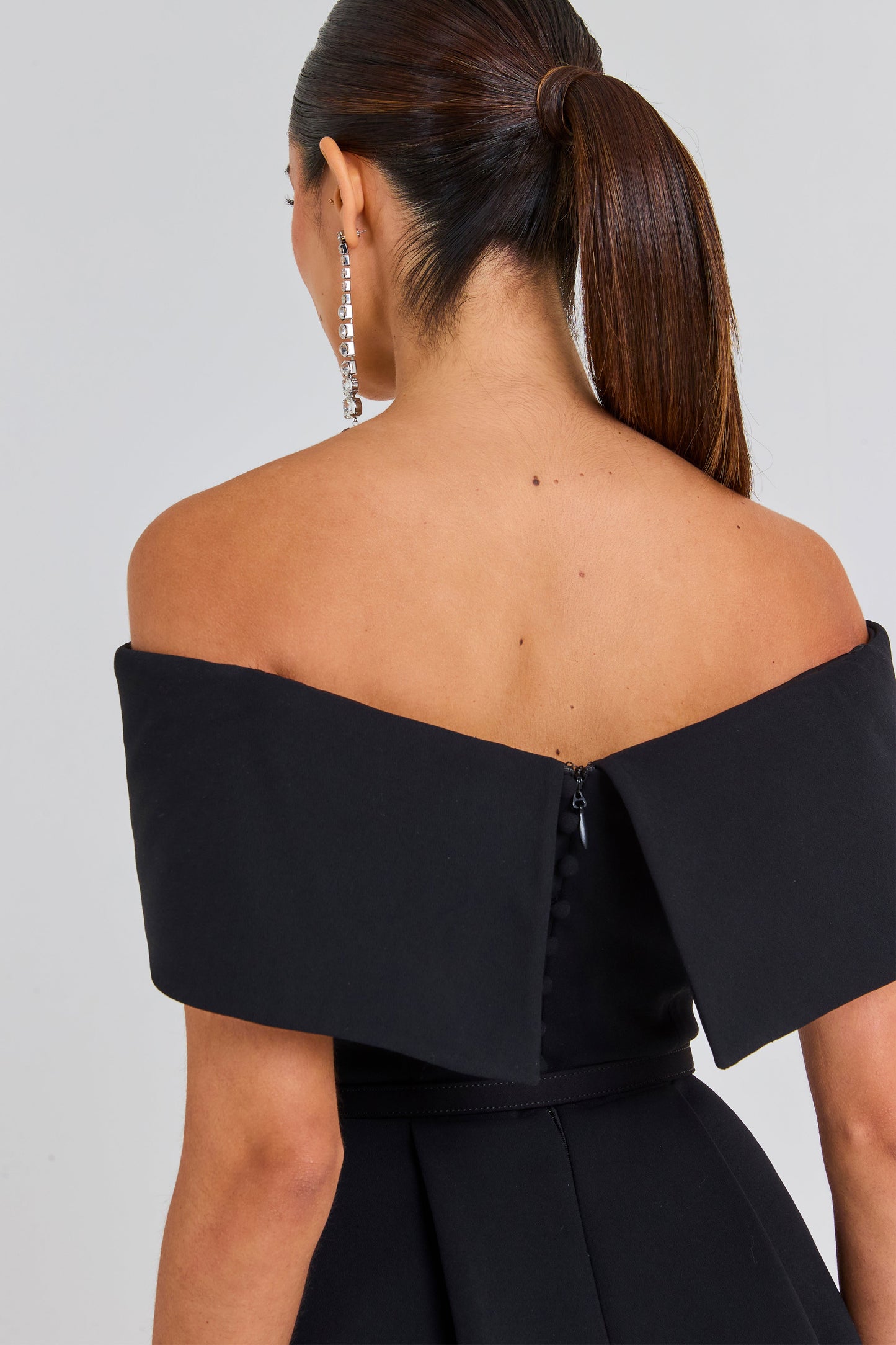 Adeline - Elegant Off-Shoulder Mini Dress