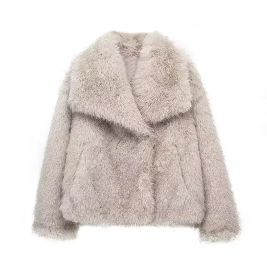 Adelina | Stylish, ultra-soft, thick, hand-woven wool coat
