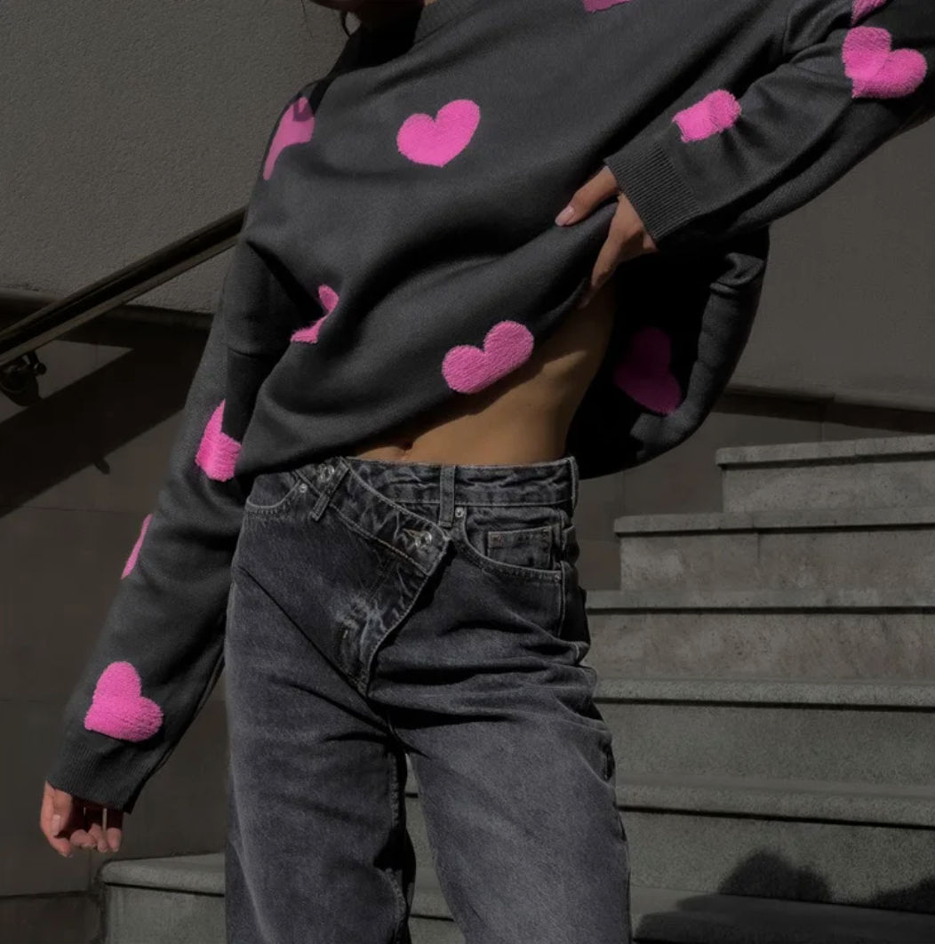 Knitted oversize sweater for women