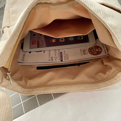 Women's - Shoulder Bag - Kord Style - Versatile Accessory for Everyday Use - Chic and Functional