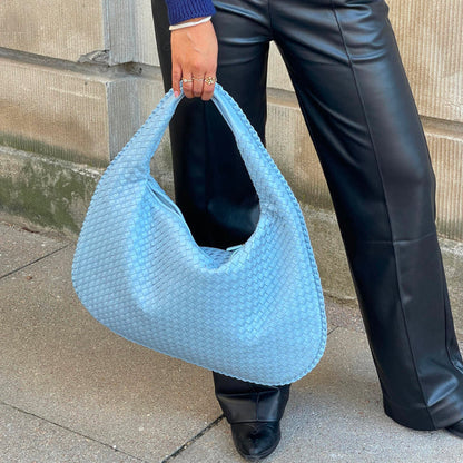 Tote Bag - Stylish - High Quality, Spacious, Elegant Design - Ideal for Work and Leisure