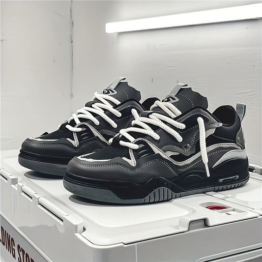 Geometric sporty sneakers - casual and trendy