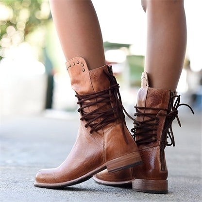 Comfortable lace-up boots in vegan leather