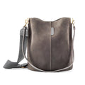 Trendy Tote Bag - Durable Material - Stylish and Functional Everyday Accessory