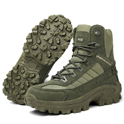 Waterproof, puncture-resistant military boots for outdoor use